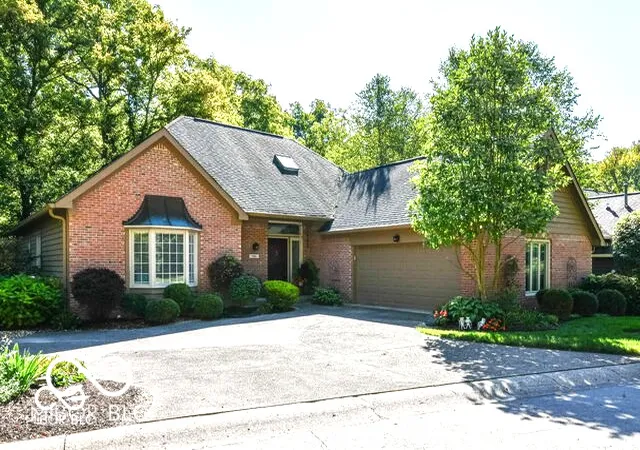 2nd image of 7181 Knollvalley Ln, Indianapolis, IN 46256 | MLS# 21945134