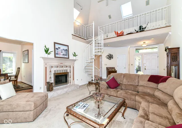 4th image of 7181 Knollvalley Ln, Indianapolis, IN 46256 | MLS# 21945134