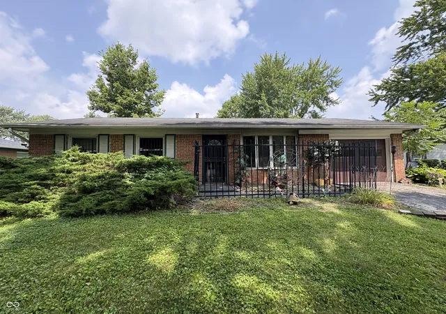 1st image of 10210 Catalina Dr, Indianapolis, IN 46235 | MLS# 21950720