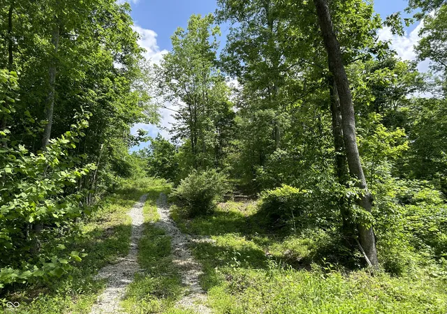 Photo 3 of Land for sale at 00 Legendary Dr, Martinsville, IN 46151 | MLS# 21950905 | Listing updated on 2026-10-26