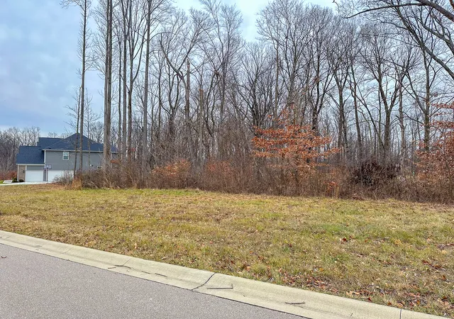 Photo 3 of Land for sale at 5179 Oak Ridge Trl, Columbus, IN 47201 | MLS# 21959022 | Listing updated on 2026-09-29