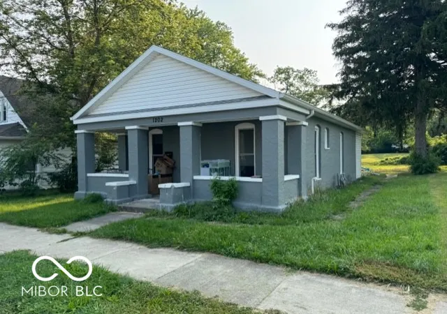 Homes for sale in Muncie, IN | 1202 S Shipley St, Muncie, IN 47302 | MLS# 21995457