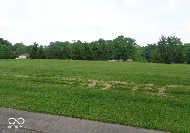 1st image of 49 Joni Ave, Martinsville, IN 46151 | MLS# 21999067