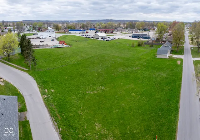 17th image of 665 Morton Ave, Martinsville, IN 46151 | MLS# 22003656