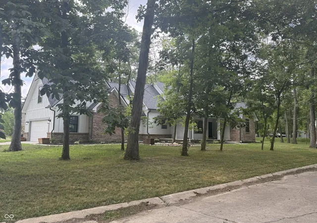 3rd image of 4429 Village Dr, Anderson, IN 46012 | MLS# 22006649