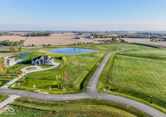 2nd image of (Undisclosed), Zionsville, IN 46077 | MLS# 22006822