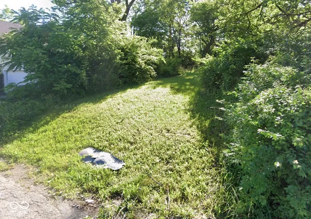 Photo 2 of Land for sale at 3325 Elmira St, Indianapolis, IN 46208 | MLS# 22016231 | Listing updated on 2026-01-12
