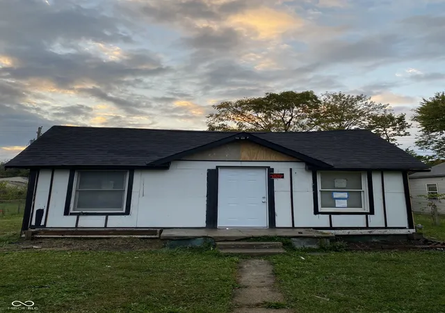 1st image of 2722 Collier St, Indianapolis, IN 46241 | MLS# 22017097