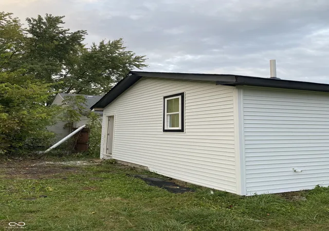 3rd image of 2722 Collier St, Indianapolis, IN 46241 | MLS# 22017097