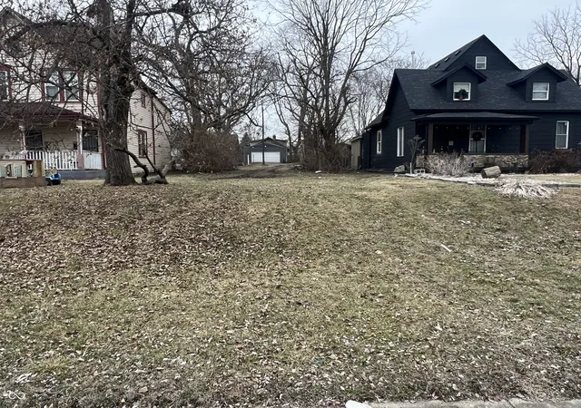 Photo 3 of Land for sale at 2710 Boulevard Pl, Indianapolis, IN 46208 | MLS# 22020614 | Listing updated on 2026-04-09
