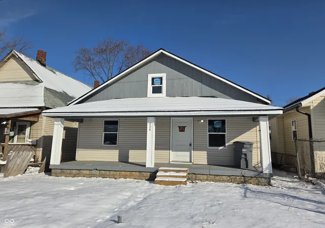 1st image of 724 E Beecher St, Indianapolis, IN 46203 | MLS# 22023250