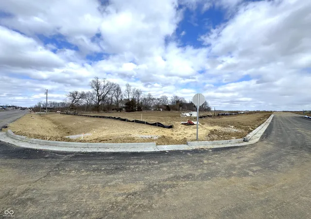 Photo 3 of Land for sale at Tbd S Us 231, Crawfordsville, IN 47933 | MLS# 22024640 | Listing updated on 2026-08-25