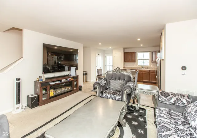 3rd image of 3219 E Maygrove Dr, Danville, IN 46122 | MLS# 22024701