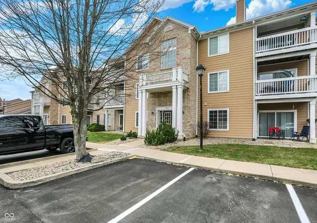 4th image of 4925 Opal Ridge Ln #309, Indianapolis, IN 46237 | MLS# 22027450