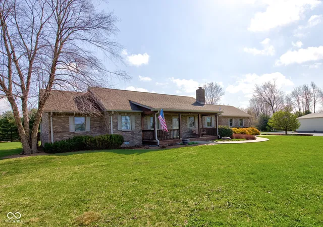 2nd image of 9377 N 500 W, Mccordsville, IN 46055 | MLS# 22035361