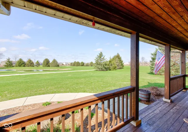 Photo 4 of Sale Pending at 9377 N 500 West, Mc Cordsville, IN 46055 | MLS# 22035361 | Listing updated on 2025-05-13