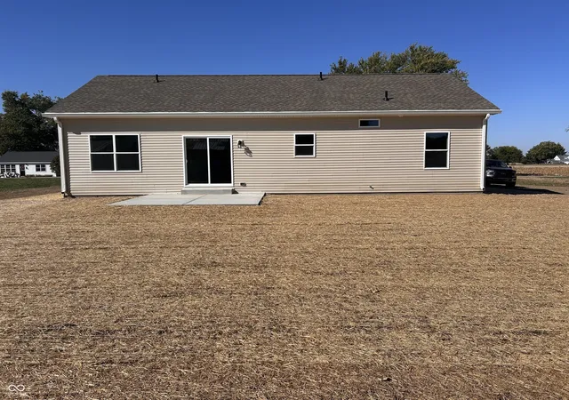Photo 3 of Single family home for sale at 1309 N 8th Street, Elwood, IN 46036 | MLS# 22037015 | Listing updated on 2026-05-31