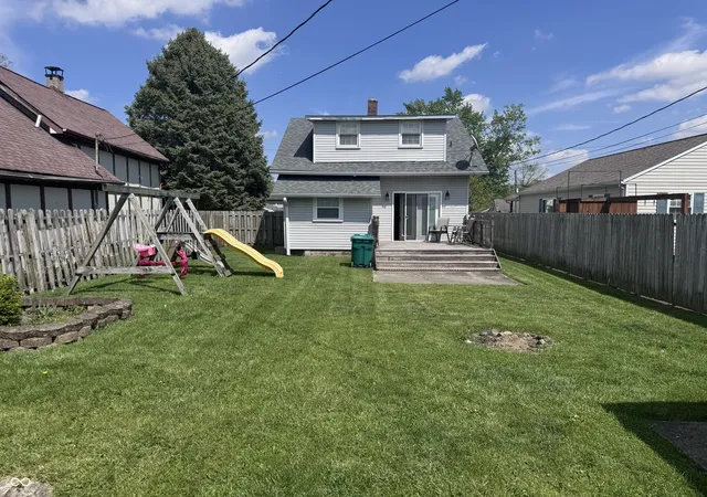 4th image of 2205 S 14Th St, New Castle, IN 47362 | MLS# 22037090