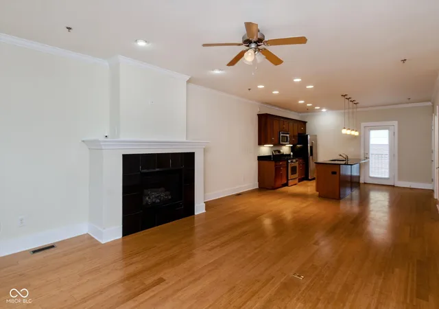 Photo 3 of Condo for sale at 632 E 11th Street, Indianapolis, IN 46202 | MLS# 22039488 | Listing updated on 2026-10-06