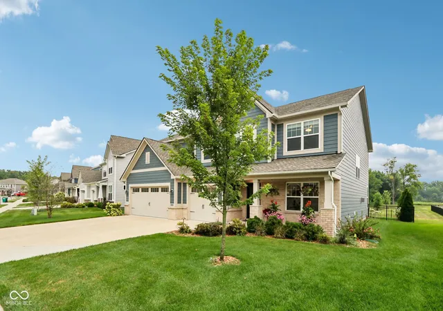 3rd image of 6808 Collisi Pl, Brownsburg, IN 46112 | MLS# 22039509