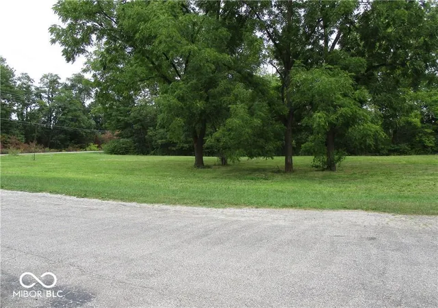 Homes for sale in Danville, IN | 0 E Main St, Danville, IN 46122 | MLS# 22041750