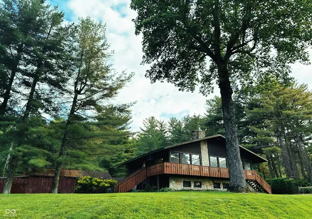 Photo 3 of Single family home for sale at 12649 E Us Hwy 50, Seymour, IN 47274 | MLS# 22042419 | Listing updated on 2026-09-04