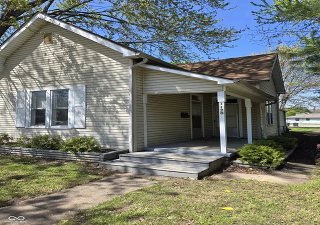 1st image of 1120 W 4th St, Anderson, IN 46016 | MLS# 22045268