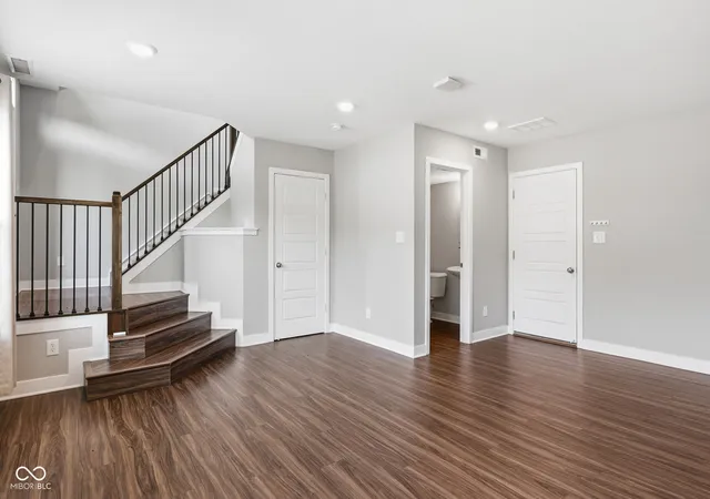 Photo 3 of Townhouse for sale at 13472 Erlen Dr, Fishers, IN 46037 | MLS# 22045810 | Listing updated on 2026-10-06