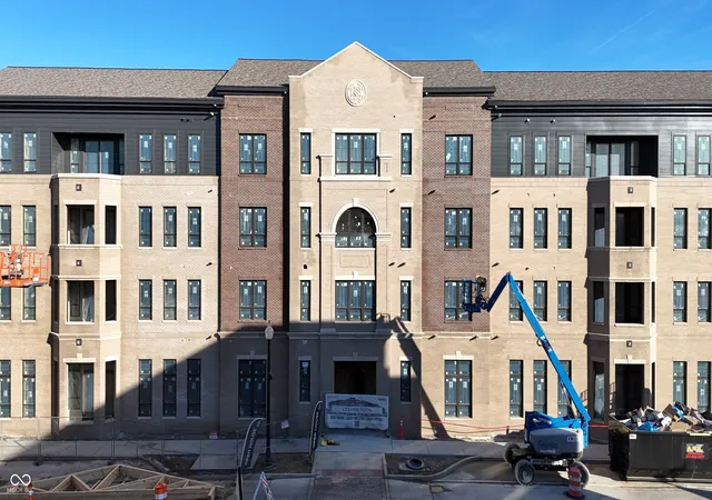 2nd image of 925 Veterans Way #101, Carmel, IN 46032 | MLS# 22045840
