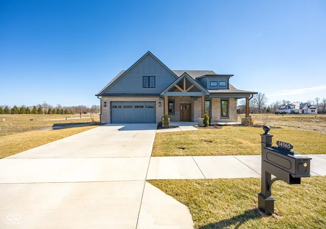 2nd image of 14565 Bedford Falls Dr, Carmel, IN 46032 | MLS# 22048257