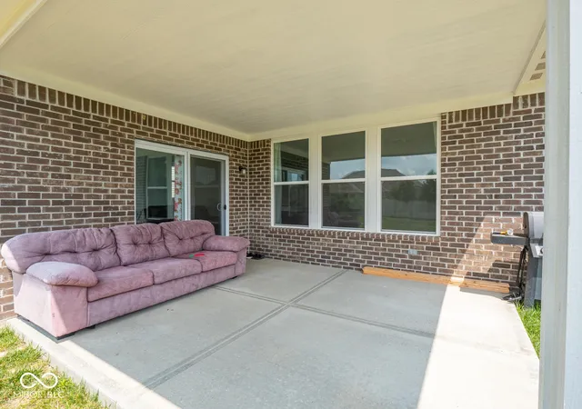 Homes for sale in Indianapolis, IN | 7241 Glen Park Ln, Indianapolis, IN 46259 | MLS# 22048592