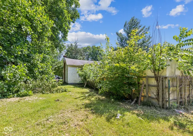4th image of 3858 E Park Ave, Terre Haute, IN 47805 | MLS# 22048675
