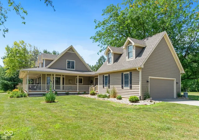 Homes for sale in Rensselaer, IN | 4680 S 1000 W, Rensselaer, IN 47978 | MLS# 22049451