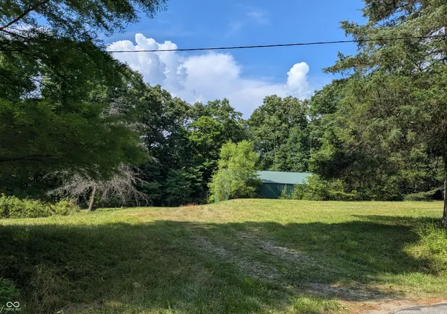 Homes for sale in Freetown, IN | 7594 W County Road 925 N, Freetown, IN 47235 | MLS# 22049584