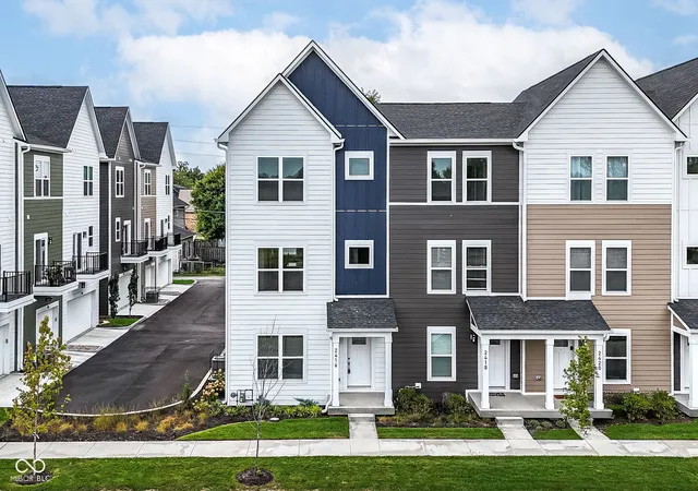 3rd image of 2416 Winthrop Ave, Indianapolis, IN 46205 | MLS# 22049660