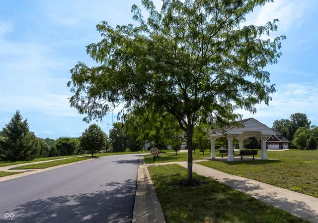 Homes for sale in Columbus, IN | 3101 Red Fox Cir, Columbus, IN 47201 | MLS# 22051208
