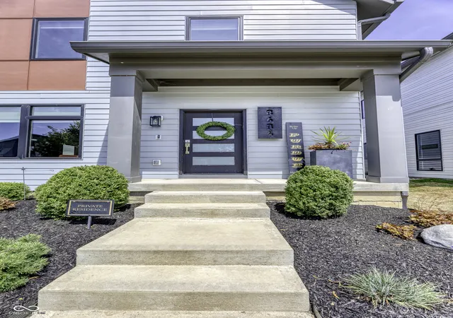 Photo 2 of Single family home for sale at 8686 Morgan Dr, Fishers, IN 46038 | MLS# 22052096 | Listing updated on 2026-08-29