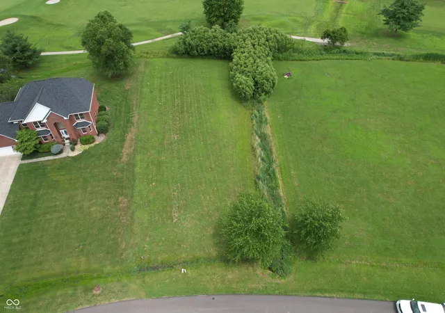 3rd image of 2975 Southampton Dr, Martinsville, IN 46151 | MLS# 22052343