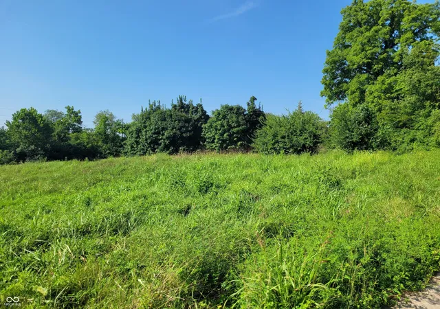5th image of 2511 Winterwood Ln, Anderson, IN 46011 | MLS# 22054121