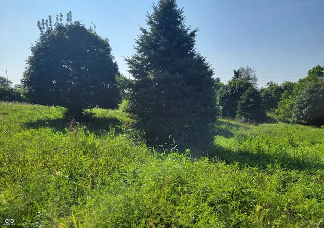 3rd image of 2508 Northshore Blvd, Anderson, IN 46011 | MLS# 22054136