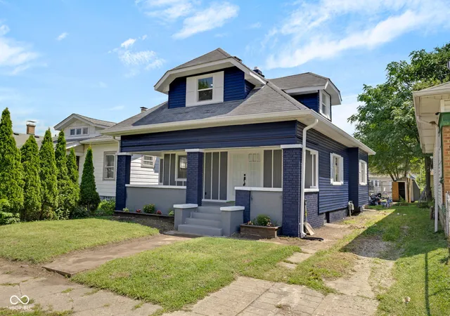 3rd image of 2009 Koehne St, Indianapolis, IN 46202 | MLS# 22055340