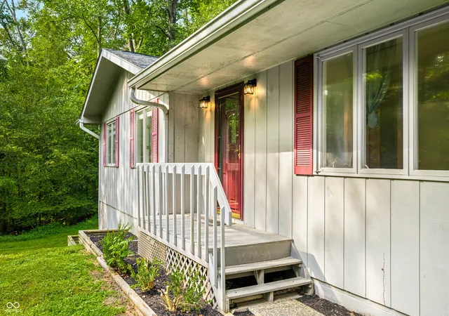 Photo 3 of Single family home for sale at 1726 Harrison Ridge Rd, Nashville, IN 47448 | MLS# 22055712 | Listing updated on 2026-10-06
