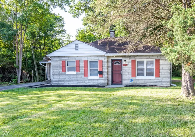 3rd image of 5927 E 23Rd St, Indianapolis, IN 46218 | MLS# 22055714