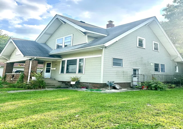 Photo 2 of Single family home for sale at 758 Wallace Ave, Indianapolis, IN 46201 | MLS# 22056170 | Listing updated on 2026-08-27