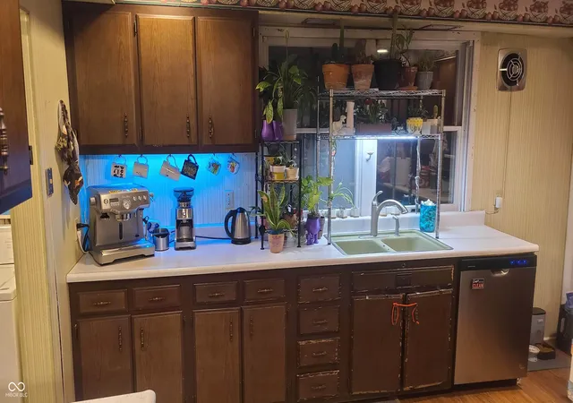 Photo 4 of Single family home for sale at 758 Wallace Ave, Indianapolis, IN 46201 | MLS# 22056170 | Listing updated on 2026-08-27