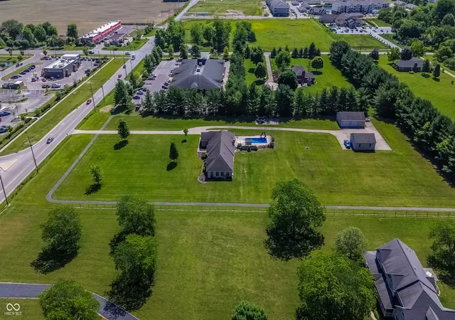 16th image of 8151 E Southport Rd, Indianapolis, IN 46259 | MLS# 22056477