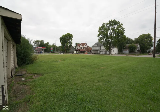 3rd image of 2033 Prospect St, Indianapolis, IN 46203 | MLS# 22058254