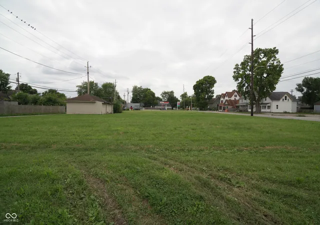 4th image of 2041 Prospect St, Indianapolis, IN 46203 | MLS# 22058627