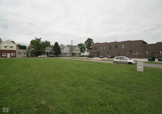 7th image of 2041 Prospect St, Indianapolis, IN 46203 | MLS# 22058627