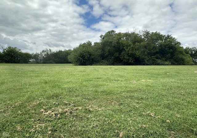 Photo 1 of Land for sale at 10406 Hodge Rd, Clayton, IN 46118 | MLS# 22058694 | Listing updated on 2026-09-23